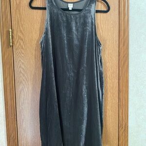 GAP Women’s Gray Velvet Sleeveless Dress – Size Medium Petite